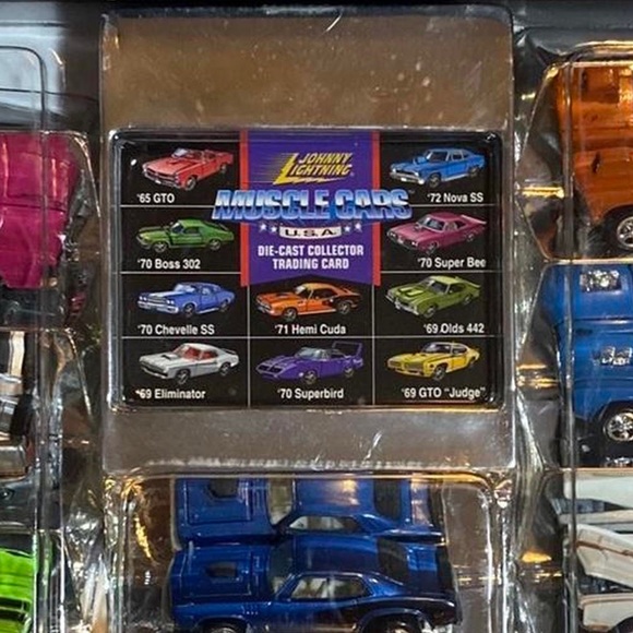 Vintage 90s Johnny Lightning Muscle Car Replica USA Collectors Edition Box Set - Picture 3 of 4